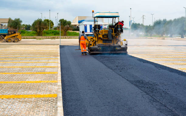 Best Driveway Paving Contractor  in Tell City, IN